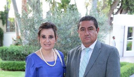  Leticia Pérez y Mario del Valle.
