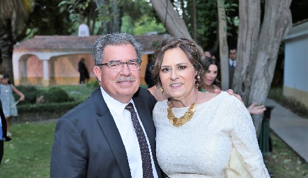  Carlos Ortega y Raquel Báez.