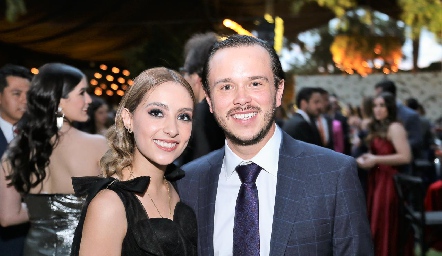  Daniela Jara y Abraham Gallegos.