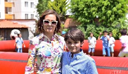  Rocío Subirana y Cali Díaz de León.