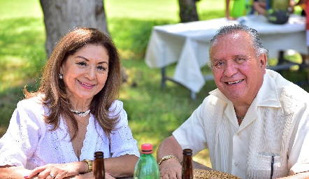  Coco Zavala y Andrés Espinosa .