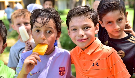  Mauricio y Rafael .