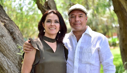  Nuria Lozano y Rafael Espinosa .