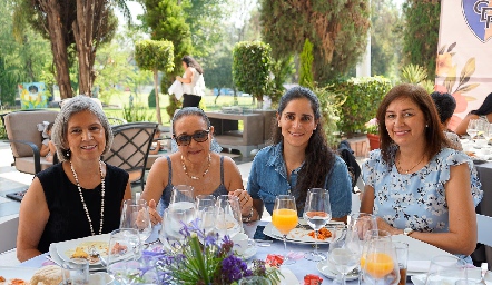  Desayuno del Día de las Madres en el Depor.