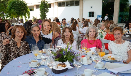  Desayuno del Día de las Madres en el Depor.