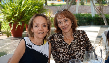 Amalia López y Elda Quintero .