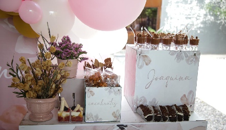  Mesa de dulces.