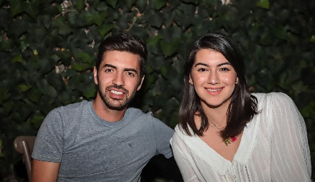  Rodrigo Espinosa y María Paula Fortaneli.