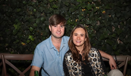  Santiago Ávila y Ana Sofía Loredo.