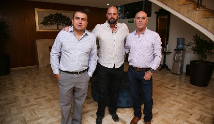  Arturo Peña, Agustín Loyo y Carlos Hinojosa.