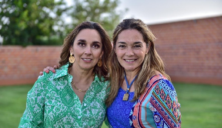  Nuria Ejarque y Georgina Cuevas .