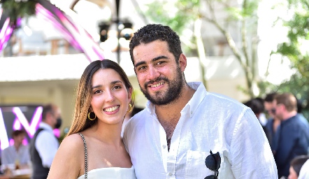  Valeria Alcalde y Carlos Morales.