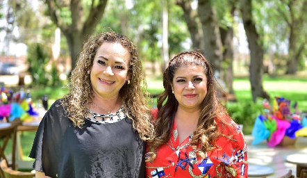  Verónica García y Brenda Díaz .