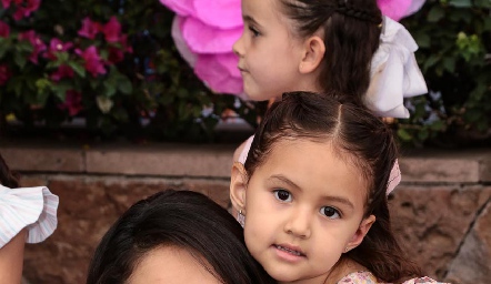  Marcela Ramos y Ana Sofía Rocha.