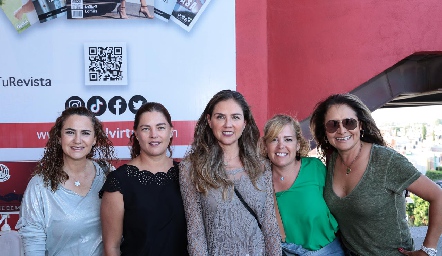  Laura Halal, Silvia Garza, Beatriz Villegas, Teté Muñoz y  Patricia Lara.