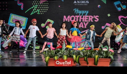  Día de las Madres en Andes International School.