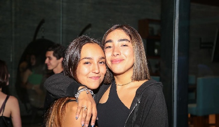  Ximena Chemás y Frida Olvera.