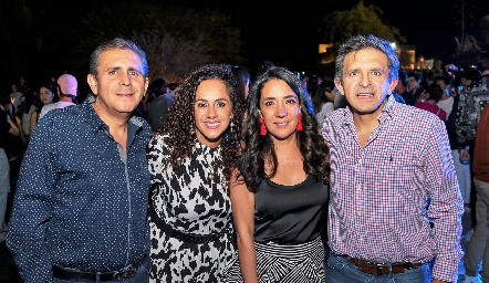  César Espinosa, Marisa Calderón, Malena Sánchez y Adán Espinosa.