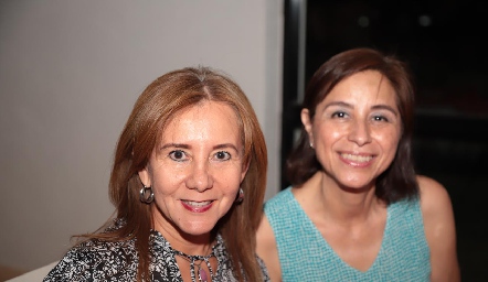  Sandra Hernández y Montse Rodríguez.