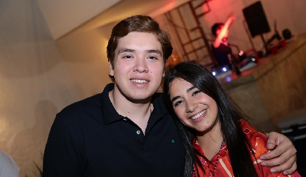  Joseph Zavala y Paulina Torres.
