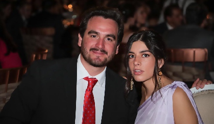  Julio Galindo y Ana Lucía Díaz Infante .
