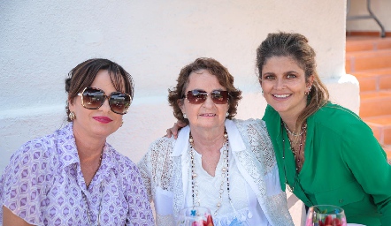  Mary Cambeses, Menchus y Lourdes López .