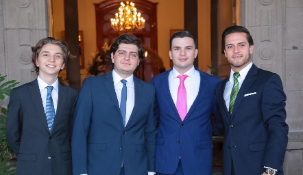  Andrés Meade, Diego Meade, Diego Meade y Rodrigo Díaz de León.