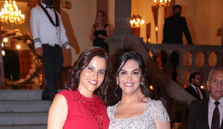  Adriana Cabrero y Ale Martínez.