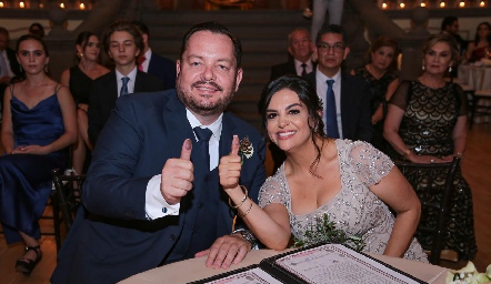  Ramón Meade y Alejandra Martínez ya son esposos.