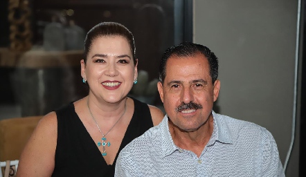  Cristina Galán y Alberto Kasis.