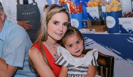  Miriam Huber con su hija Raquel Valladares.