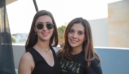  Isabel Gutiérrez y Sofía Monzón.