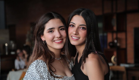  Inés Díaz y Marina Nieto.