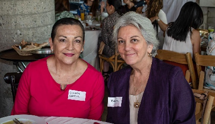  Belenda González y Carmen Gloria Medellín.
