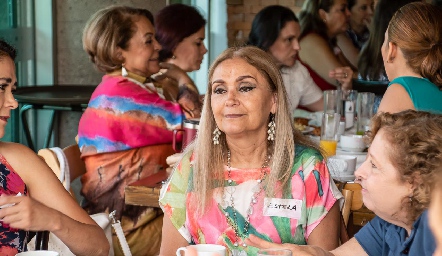 Desayuno del Día de las Madres del Fraccionamiento Campestre.