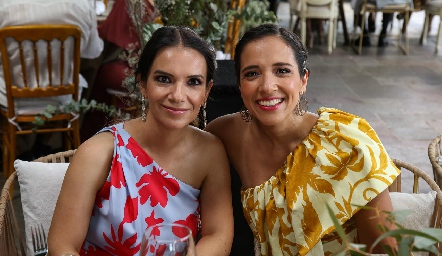  Alejandra Cruz y Mariana Cruz.