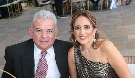  Eduardo González y Lucia Venegas.