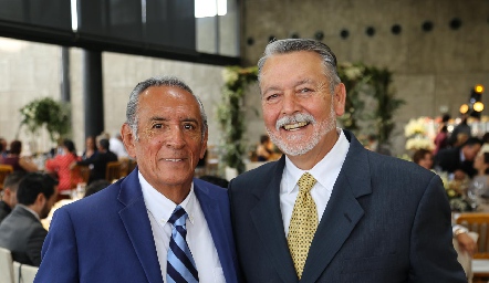  Antonio Venegas y Alejandro Tovar.