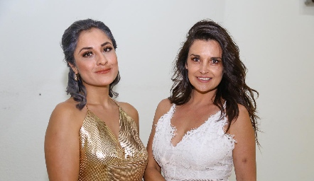  Tania Itzel Lara y Lilia Vargas.