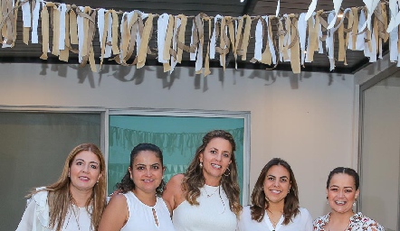  Gaby Limón, Liliana Lara, Érika Rodríguez, Ana Cristina González y Patricia Sánchez.