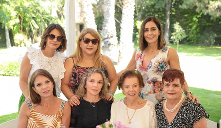  Verónica Malo, Carmenchu, Came Stevens, Pita y Jana Del Valle, Güera López y María del Carmen Mancilla.