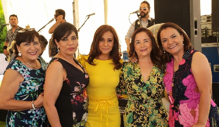  Margarita Ortega, Carmen García, Laura Rosillo, Marcela Martínez y Lety Purata.
