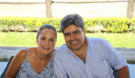  Patricia Fernández y Francisco Leos.