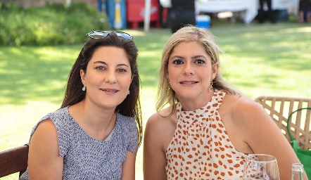  Fernanda Azcona y Laura Verástegui .