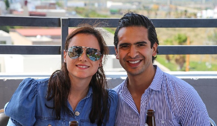   Susana Sheckaiban y Héctor Hernández.