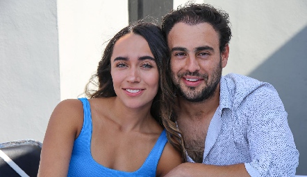  Ana Pau Méndez y José Luis Sheckaiban.