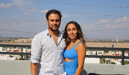  José Luis Sheckaiban y Ana Ana Pau.