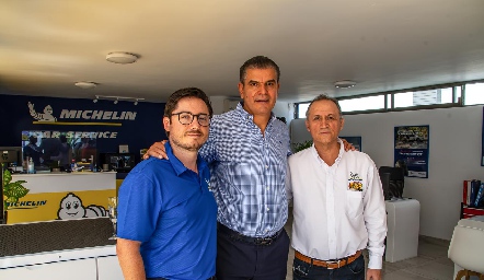  Daniel Garibay, Javier Tobías y Raúl Méndez.
