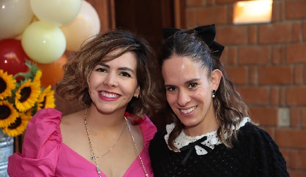  María Martínez y Mariana Castillo .