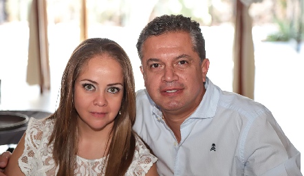  Begoña Acebo y Ivan Argüelles .